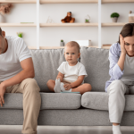 Как забрать ребенка у матери отцу после развода на законных основаниях?