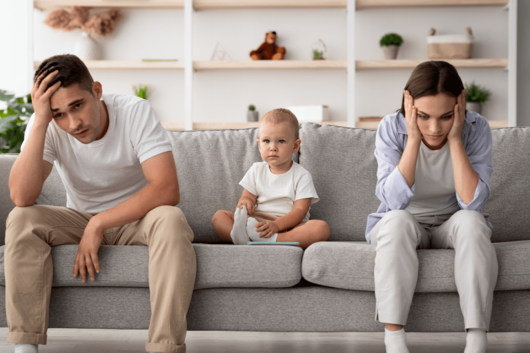 Родители не могут определить место жительства ребенка после развода
