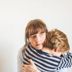 Как запретить бывшему мужу видеться с ребенком: варианты и порядок действий